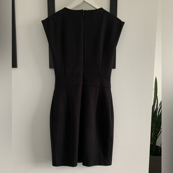 MEXX Sleeveless Knee Length Classic Black Dress with Silver Zipper Detail - Picture 6 of 7